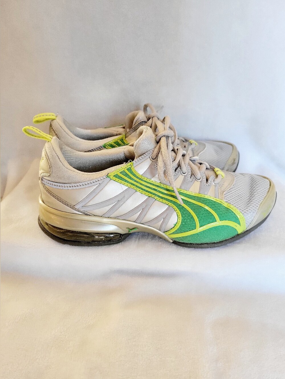 Women's Puma Athletic Sneakers - Size 7 (White/Grey/Lime Neon Green)